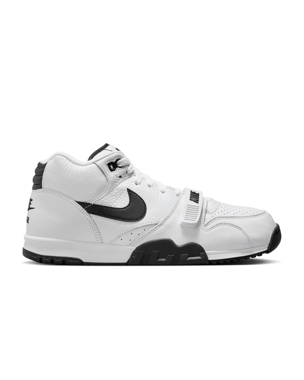 NIKE AIR TRAINER 1